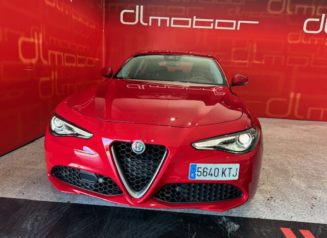 ALFA ROMEO GIULIA AUTOMATICO lleno