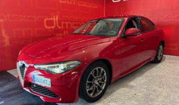 ALFA ROMEO GIULIA AUTOMATICO lleno