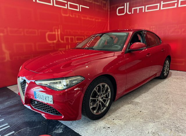 ALFA ROMEO GIULIA AUTOMATICO lleno