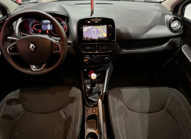 RENAULT CLIO lleno