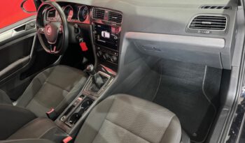 VOLKSWAGEN GOLF lleno