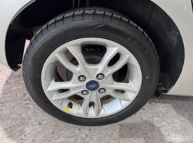 FORD FIESTA 1.2I 82CV