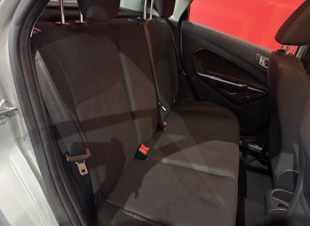 FORD FIESTA 1.2I 82CV lleno