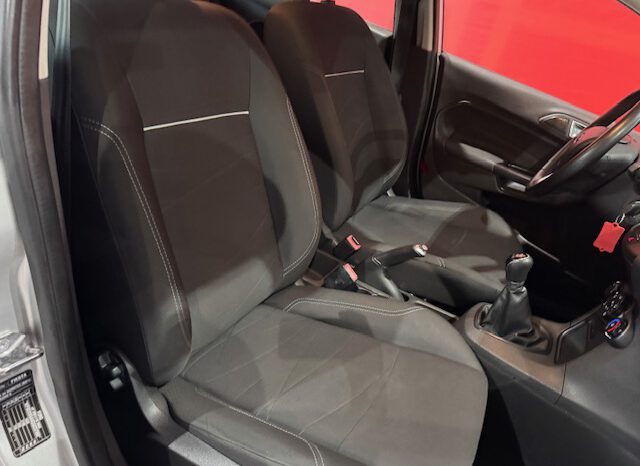 FORD FIESTA 1.2I 82CV lleno