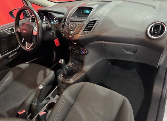 FORD FIESTA 1.2I 82CV lleno