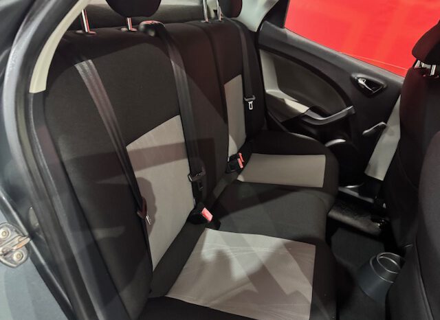 SEAT IBIZA 1.6TDI 105CV STYLE lleno