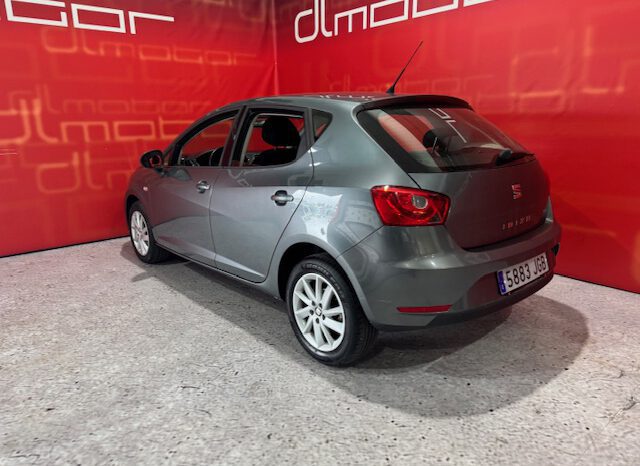 SEAT IBIZA 1.6TDI 105CV STYLE lleno