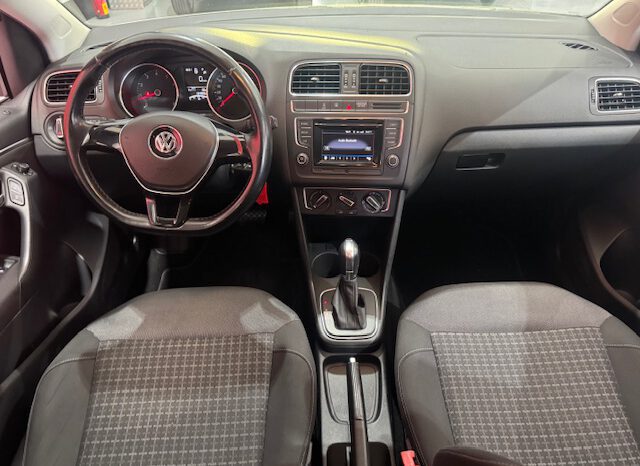 VOLKSWAGEN POLO 1.2 90CV AUTOMATICO lleno