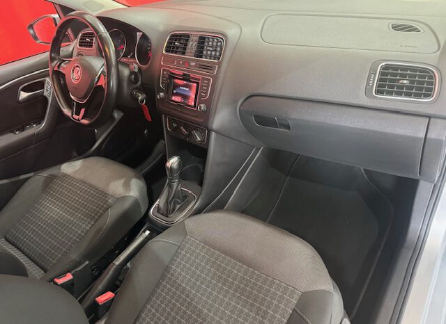 VOLKSWAGEN POLO 1.2 90CV AUTOMATICO lleno