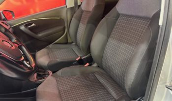 VOLKSWAGEN POLO 1.2 90CV AUTOMATICO lleno