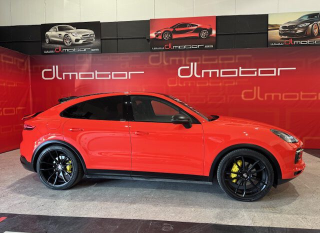 PORSCHE CAYENNE COUPE lleno