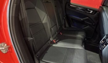 PORSCHE CAYENNE COUPE lleno