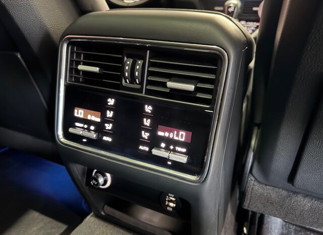 PORSCHE CAYENNE COUPE lleno