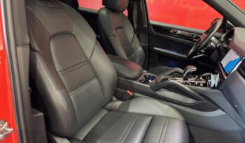 PORSCHE CAYENNE COUPE lleno