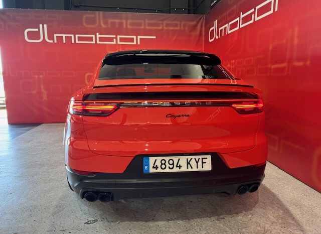 PORSCHE CAYENNE COUPE lleno