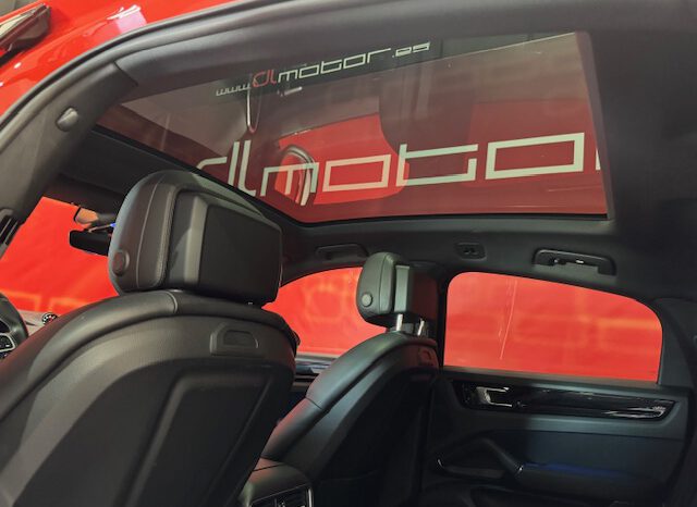 PORSCHE CAYENNE COUPE lleno