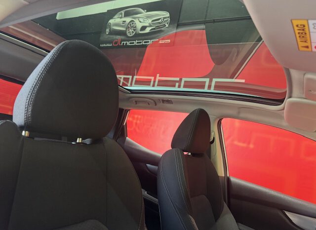 NISSAN QASQAI lleno