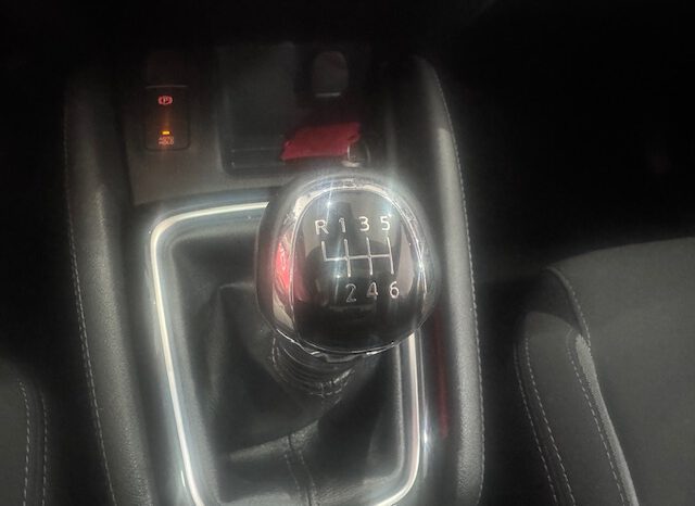 NISSAN QASQAI lleno
