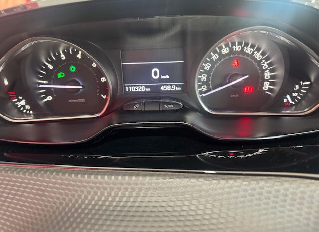 PEUGEOT 208 lleno