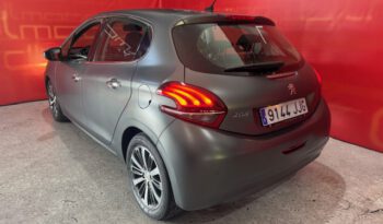 PEUGEOT 208 lleno