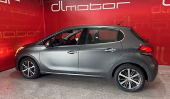 PEUGEOT 208 lleno