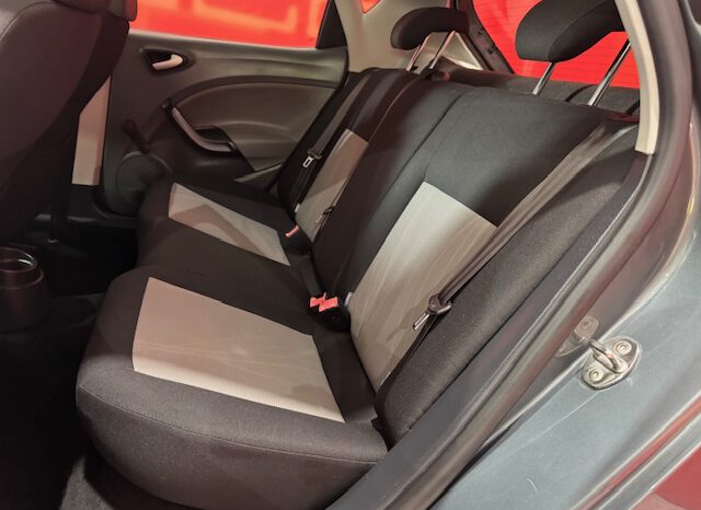SEAT IBIZA 1.6TDI 105CV lleno