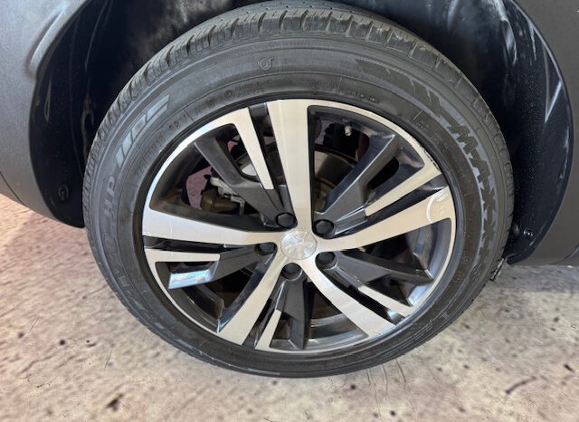 PEUGEOT 3008 AUTOMATICO lleno