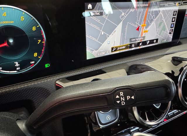 MERCEDES CLASE A 180 AUTOMATICO lleno