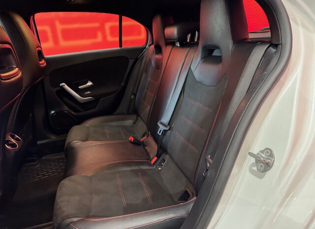 MERCEDES CLASE A 180 AUTOMATICO lleno