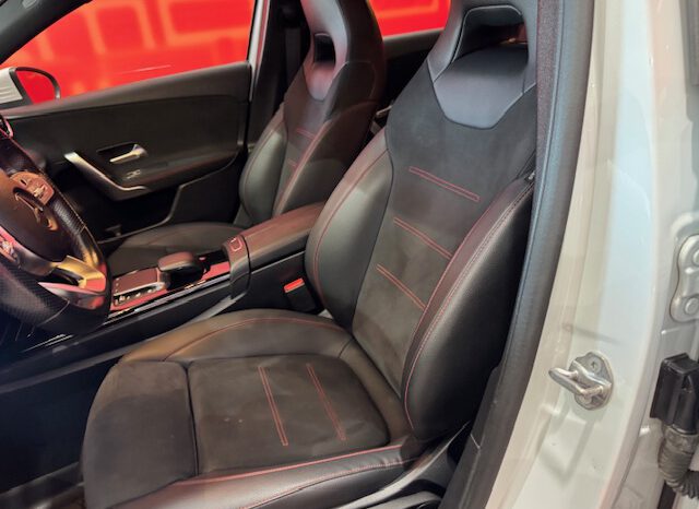 MERCEDES CLASE A 180 AUTOMATICO lleno