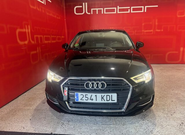 AUDI A3 1.6TDI 116CV lleno