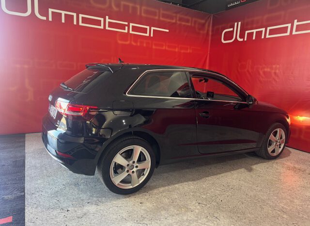 AUDI A3 1.6TDI 116CV lleno