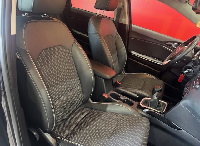 KIA CEED SW lleno
