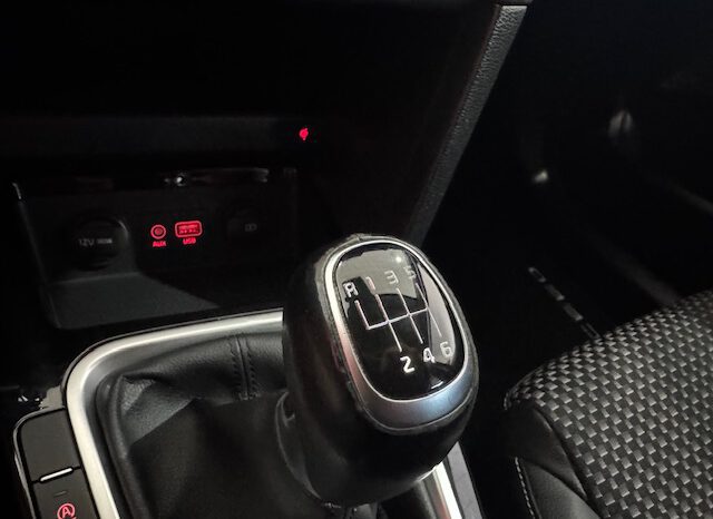 KIA CEED SW lleno