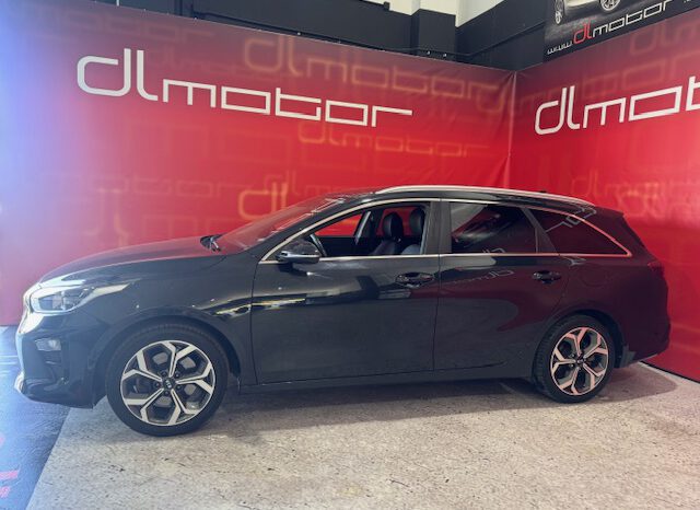 KIA CEED SW lleno