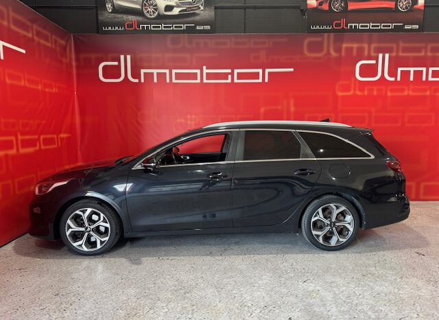 KIA CEED SW lleno