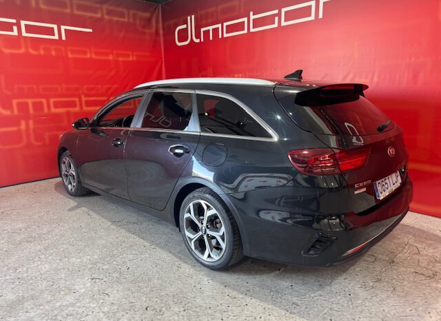 KIA CEED SW lleno