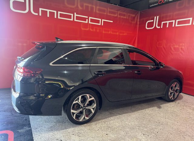 KIA CEED SW lleno