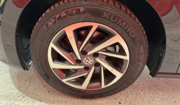 VOLKSWAGEN TOURAN lleno