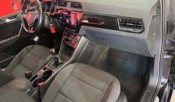 VOLKSWAGEN TOURAN lleno