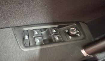 VOLKSWAGEN TOURAN lleno
