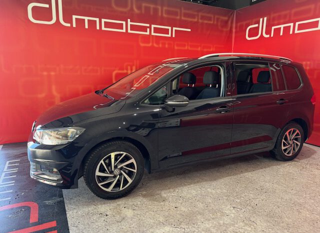 VOLKSWAGEN TOURAN lleno