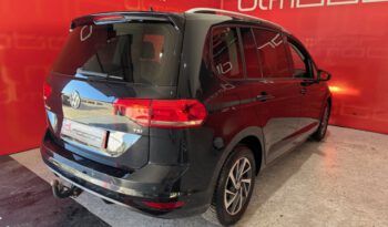 VOLKSWAGEN TOURAN lleno