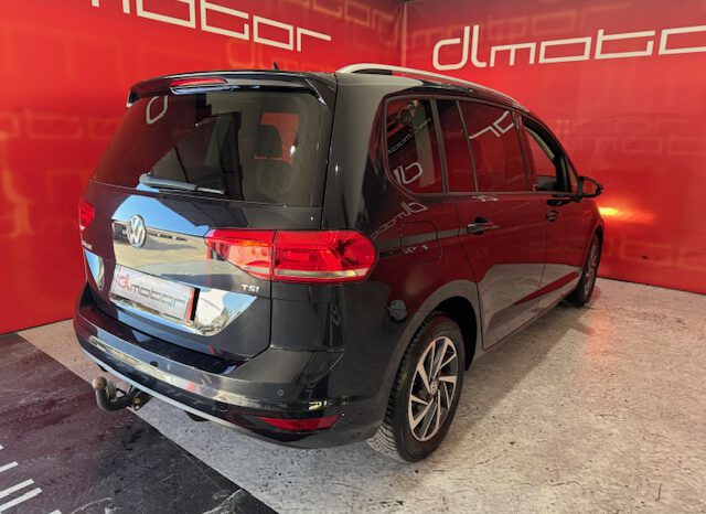 VOLKSWAGEN TOURAN lleno