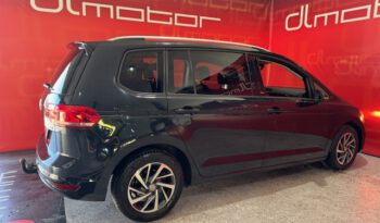 VOLKSWAGEN TOURAN lleno