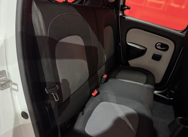 RENAULT TWINGO lleno
