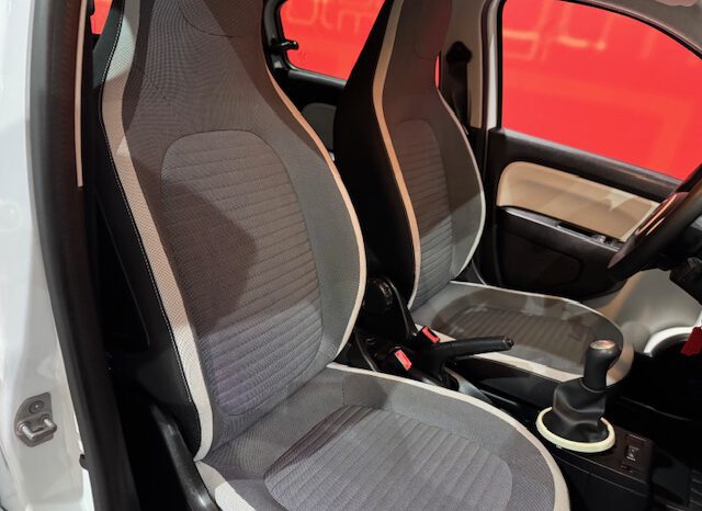 RENAULT TWINGO lleno