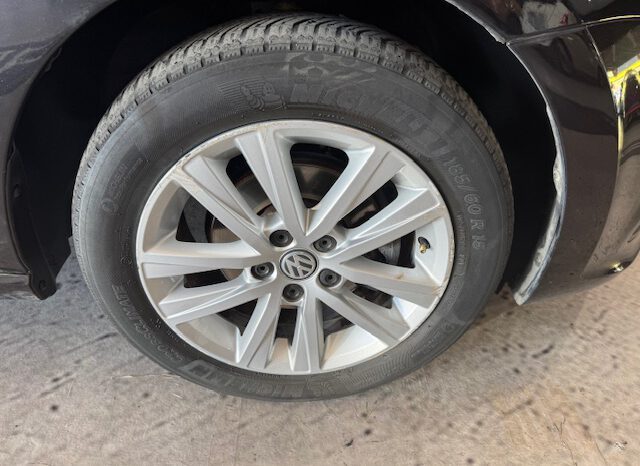 VOLKSWAGEN POLO lleno