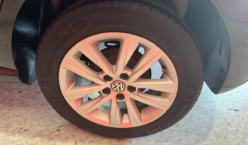 VOLKSWAGEN POLO lleno