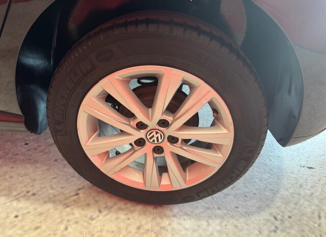 VOLKSWAGEN POLO lleno